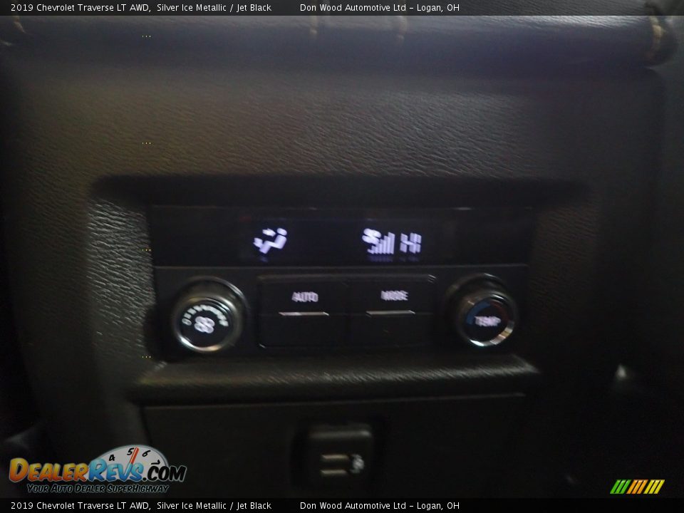 2019 Chevrolet Traverse LT AWD Silver Ice Metallic / Jet Black Photo #25