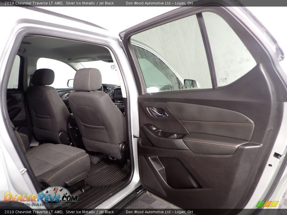 2019 Chevrolet Traverse LT AWD Silver Ice Metallic / Jet Black Photo #30