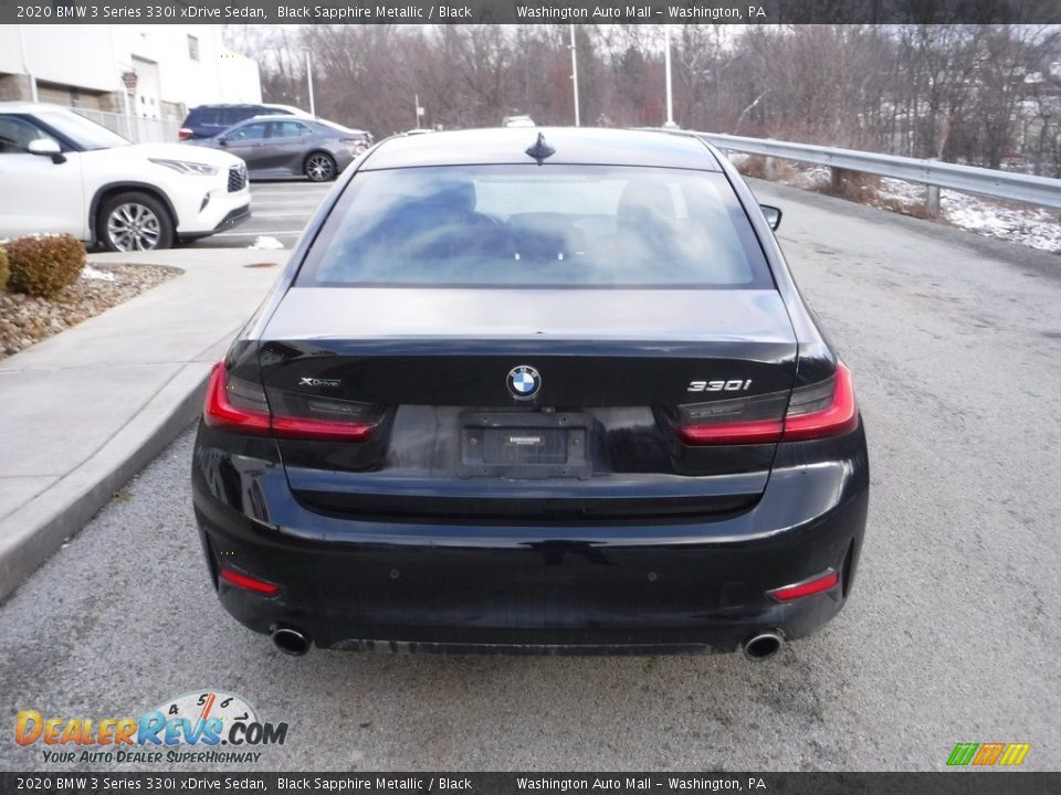 2020 BMW 3 Series 330i xDrive Sedan Black Sapphire Metallic / Black Photo #14