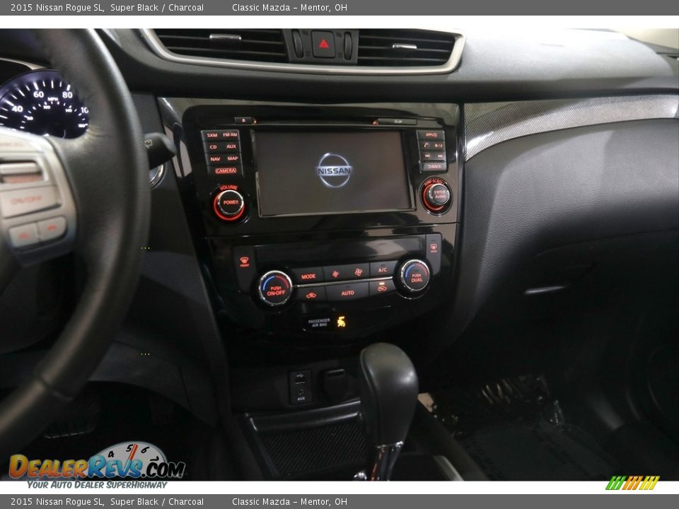 2015 Nissan Rogue SL Super Black / Charcoal Photo #9