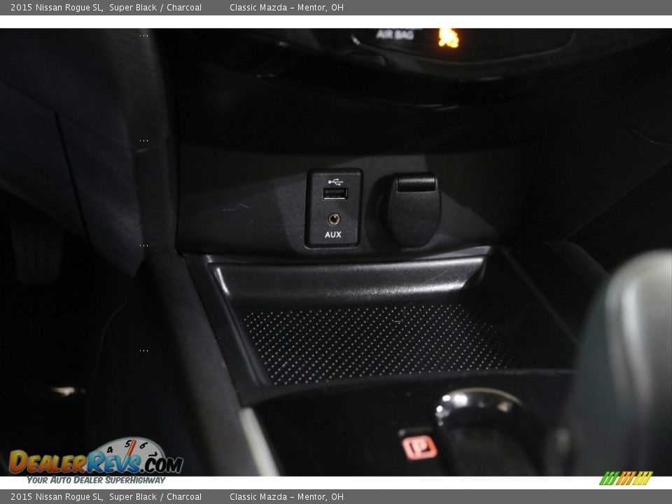 2015 Nissan Rogue SL Super Black / Charcoal Photo #14