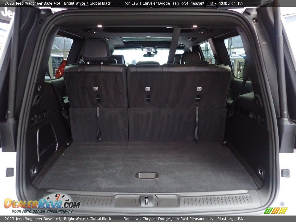 2023 Jeep Wagoneer Base 4x4 Trunk Photo #4