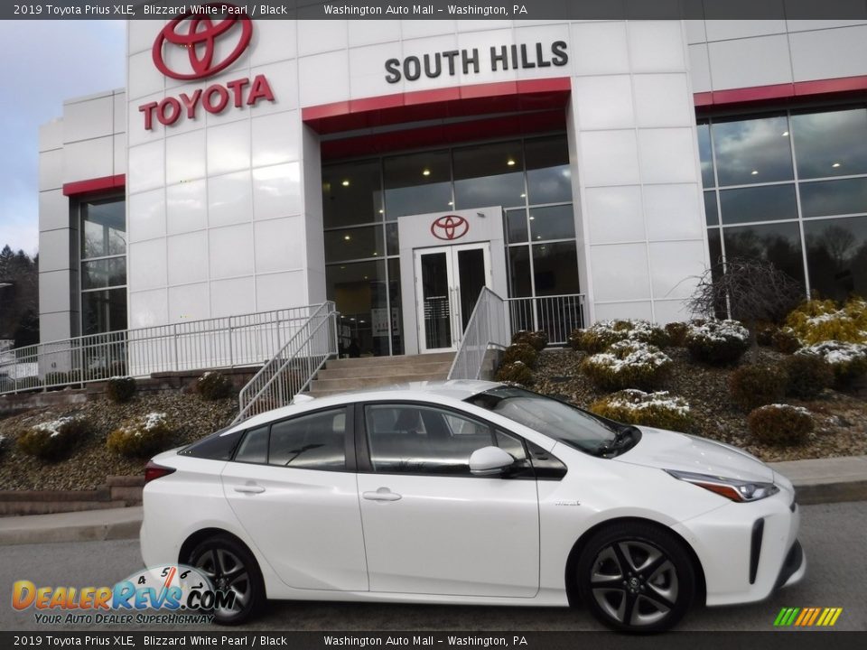 2019 Toyota Prius XLE Blizzard White Pearl / Black Photo #2