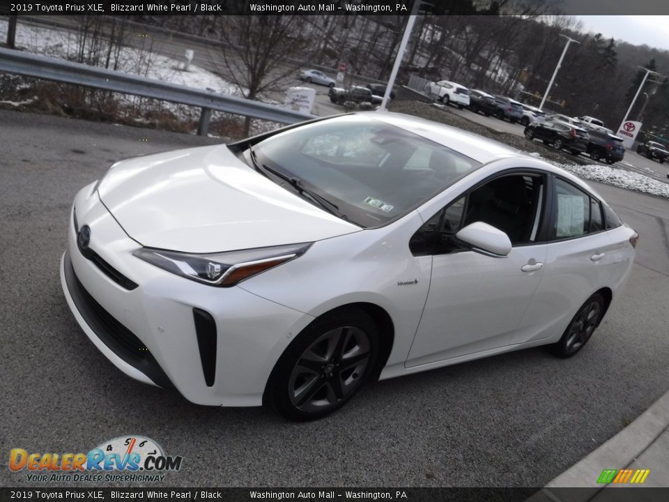 2019 Toyota Prius XLE Blizzard White Pearl / Black Photo #13