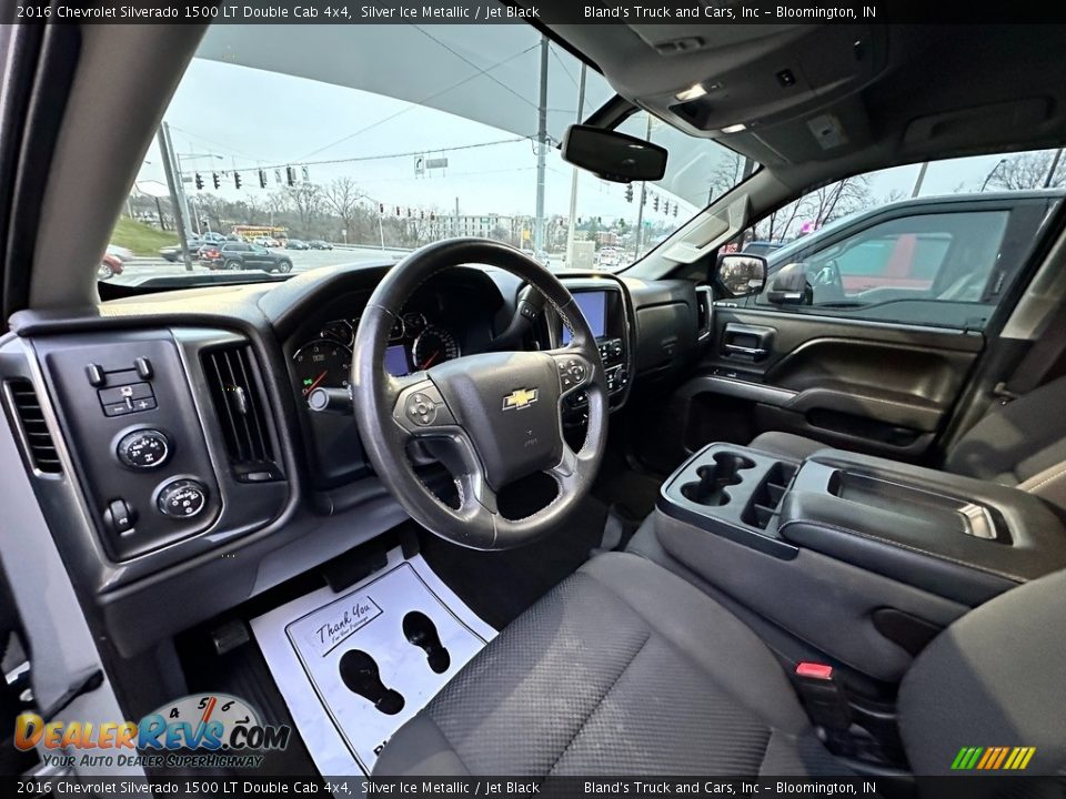 Front Seat of 2016 Chevrolet Silverado 1500 LT Double Cab 4x4 Photo #9