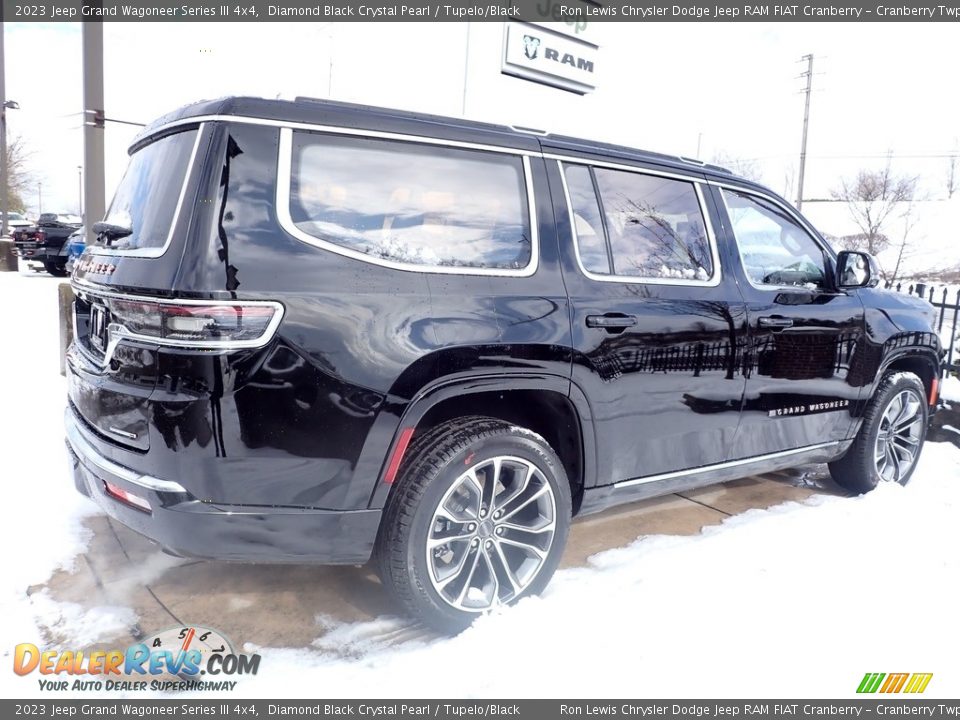 2023 Jeep Grand Wagoneer Series III 4x4 Diamond Black Crystal Pearl / Tupelo/Black Photo #5