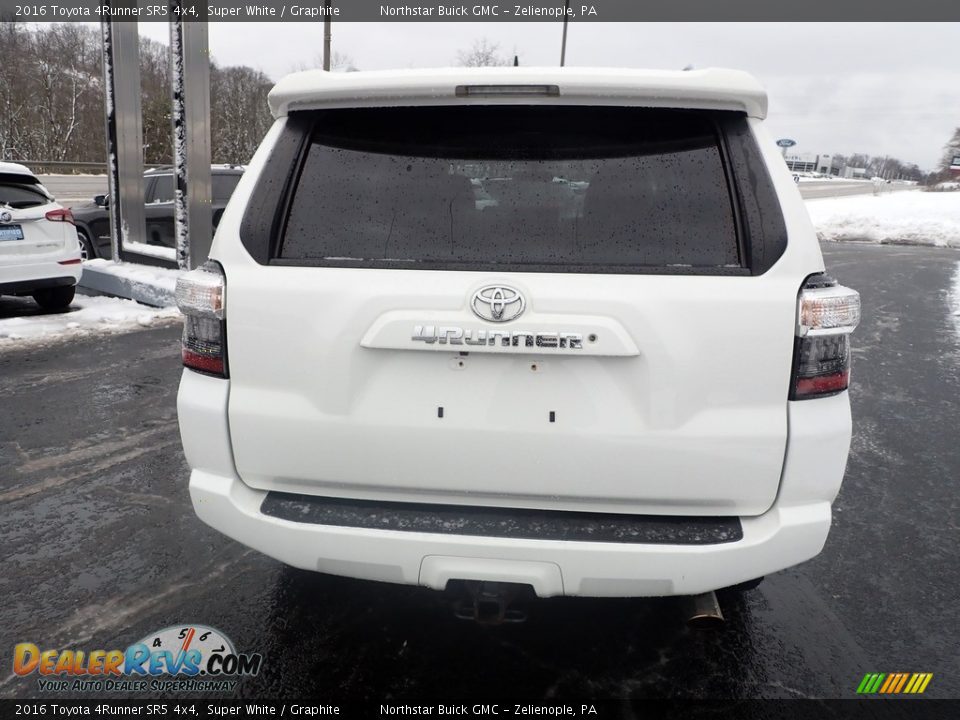 2016 Toyota 4Runner SR5 4x4 Super White / Graphite Photo #5