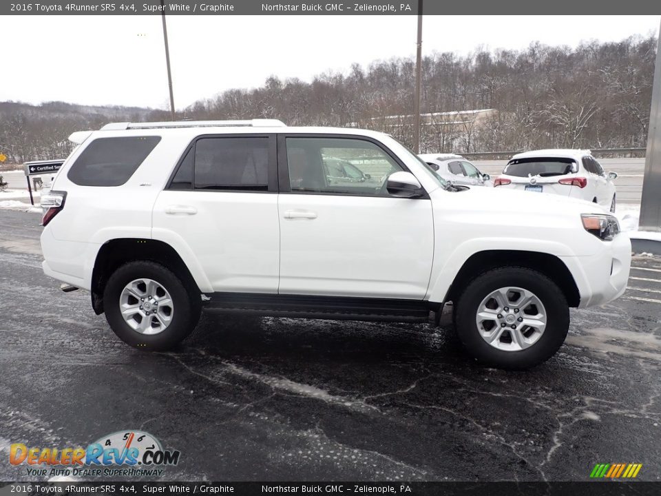 2016 Toyota 4Runner SR5 4x4 Super White / Graphite Photo #8