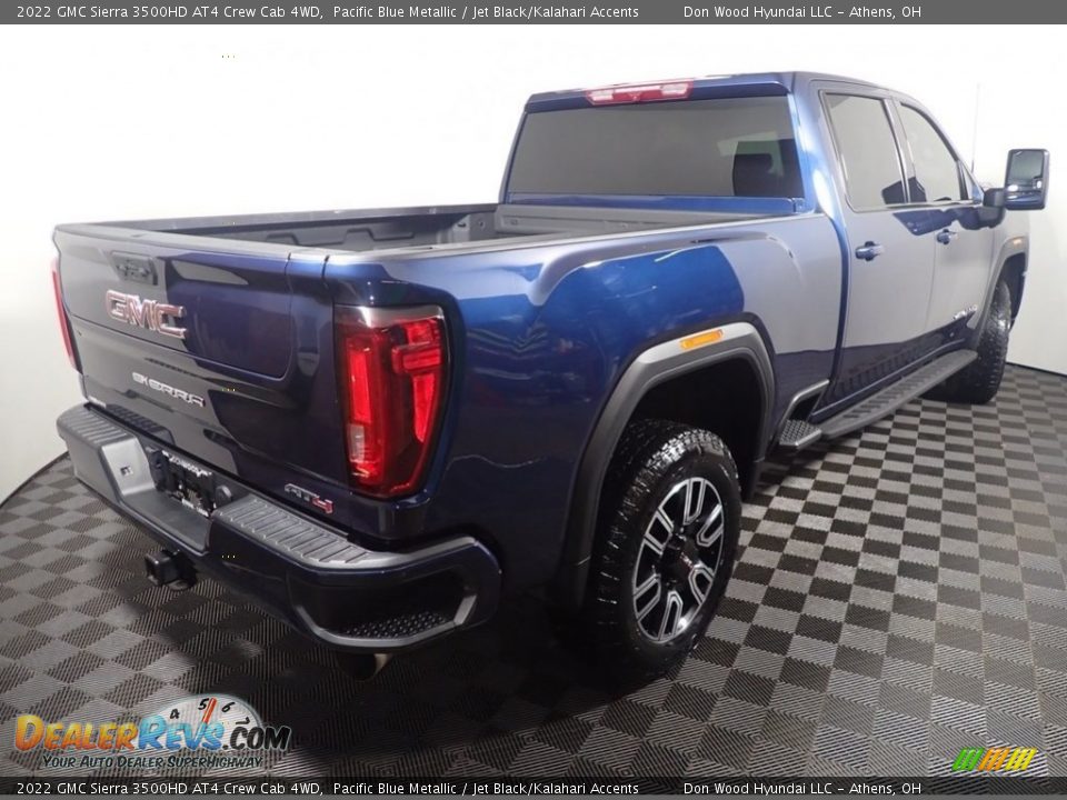 2022 GMC Sierra 3500HD AT4 Crew Cab 4WD Pacific Blue Metallic / Jet Black/Kalahari Accents Photo #16