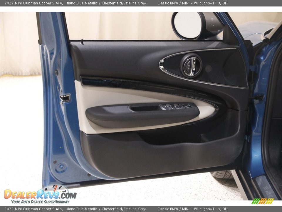 Door Panel of 2022 Mini Clubman Cooper S All4 Photo #4