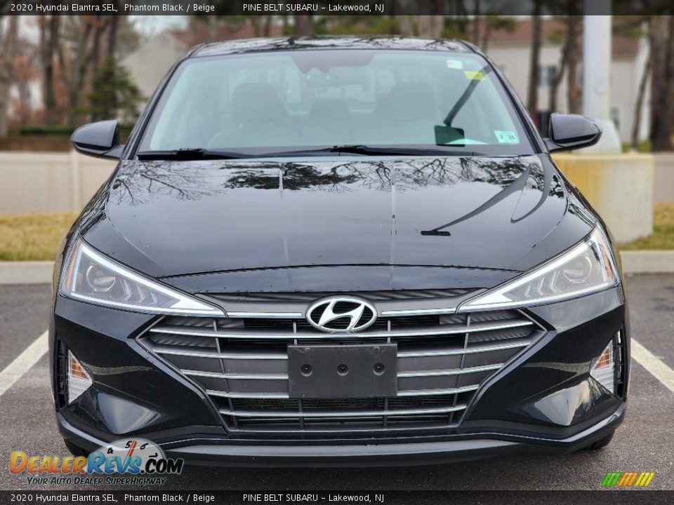 2020 Hyundai Elantra SEL Phantom Black / Beige Photo #2