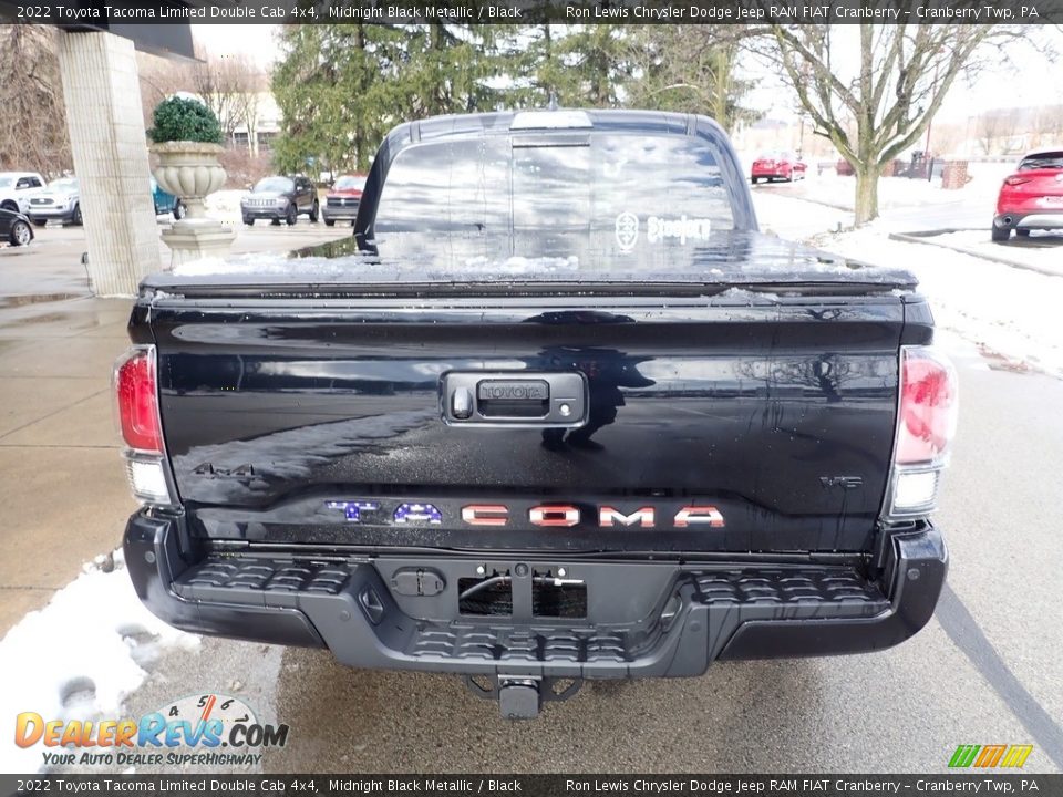 2022 Toyota Tacoma Limited Double Cab 4x4 Midnight Black Metallic / Black Photo #7