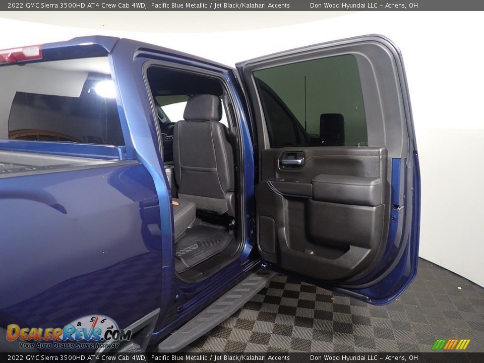 2022 GMC Sierra 3500HD AT4 Crew Cab 4WD Pacific Blue Metallic / Jet Black/Kalahari Accents Photo #33