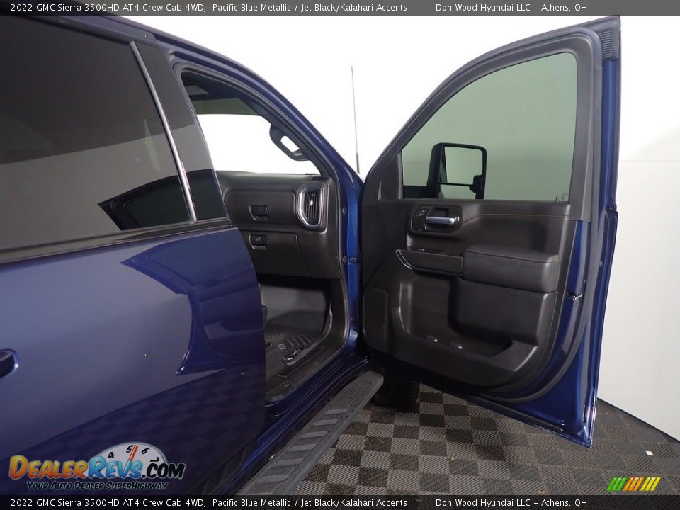 2022 GMC Sierra 3500HD AT4 Crew Cab 4WD Pacific Blue Metallic / Jet Black/Kalahari Accents Photo #35