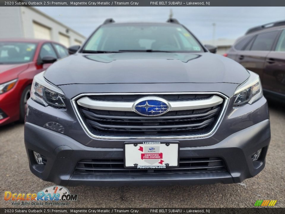 2020 Subaru Outback 2.5i Premium Magnetite Gray Metallic / Titanium Gray Photo #2
