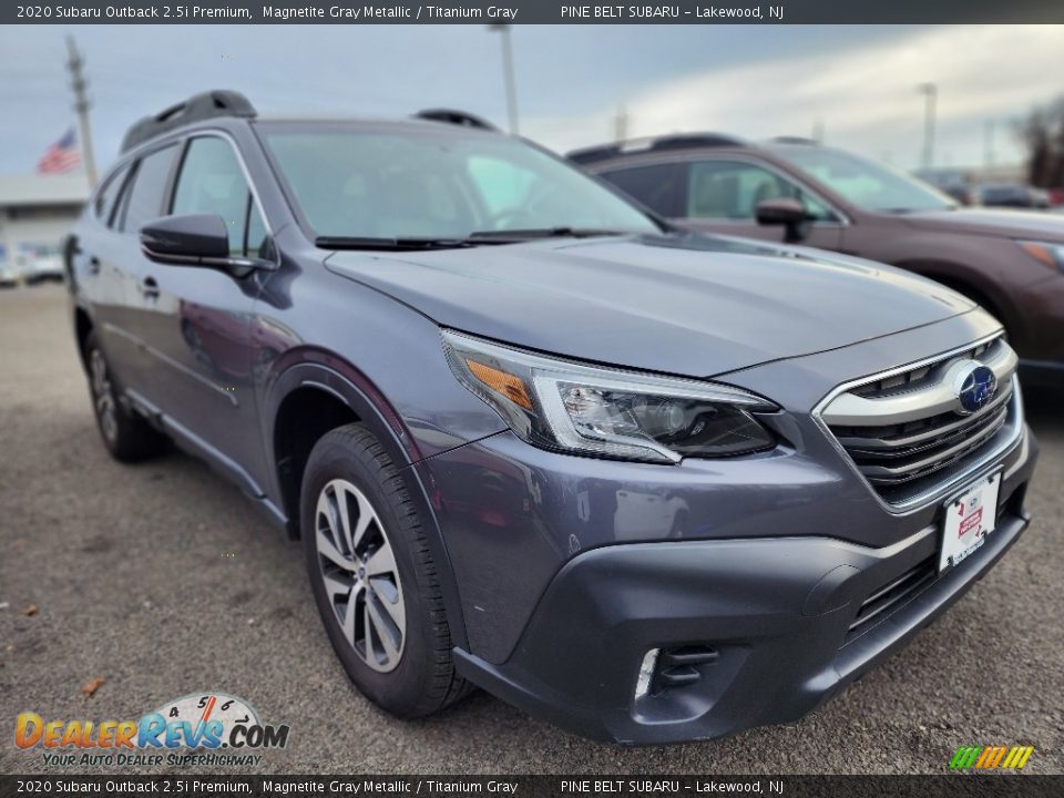 2020 Subaru Outback 2.5i Premium Magnetite Gray Metallic / Titanium Gray Photo #3