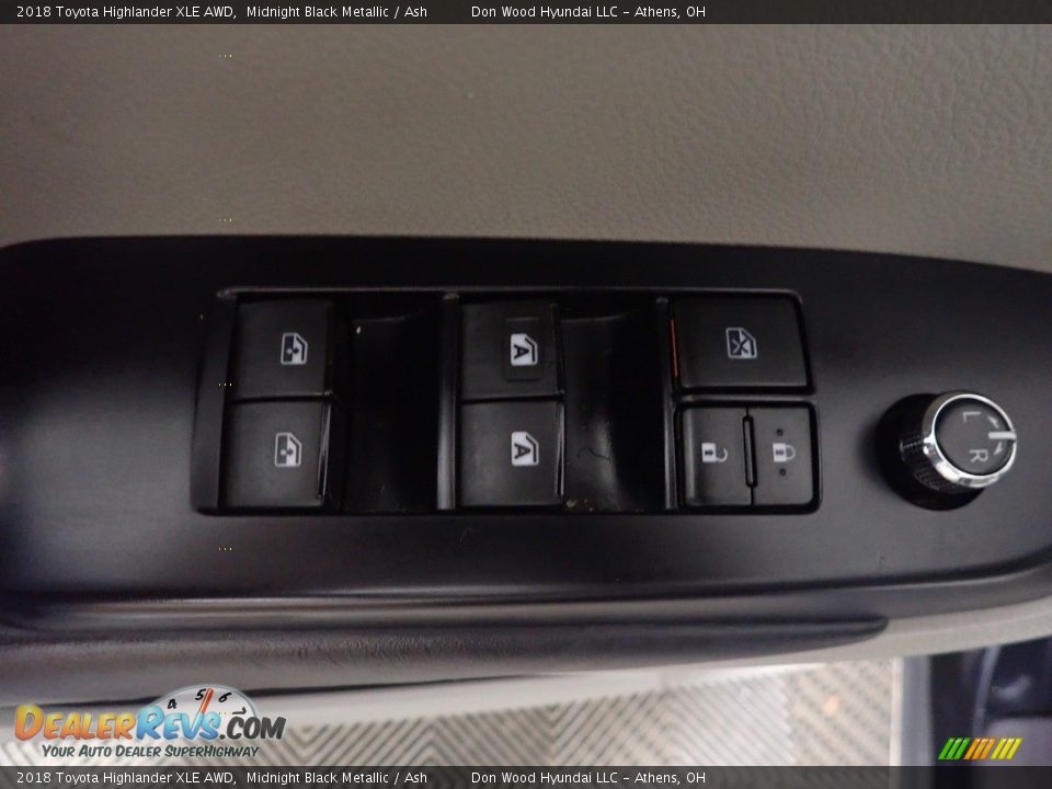 2018 Toyota Highlander XLE AWD Midnight Black Metallic / Ash Photo #21