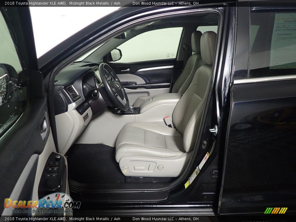 2018 Toyota Highlander XLE AWD Midnight Black Metallic / Ash Photo #22