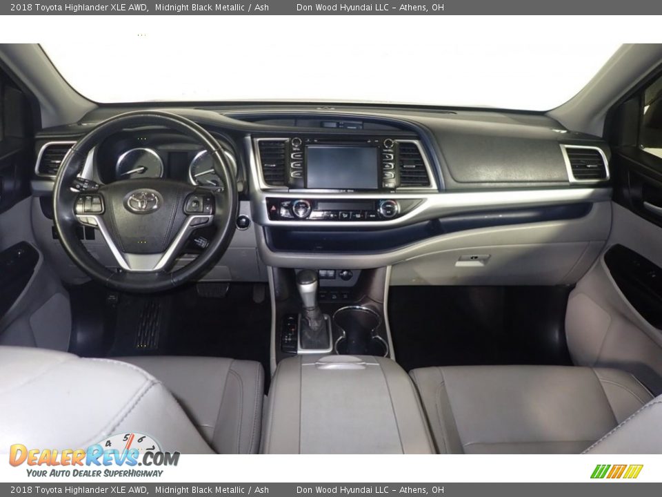 2018 Toyota Highlander XLE AWD Midnight Black Metallic / Ash Photo #24