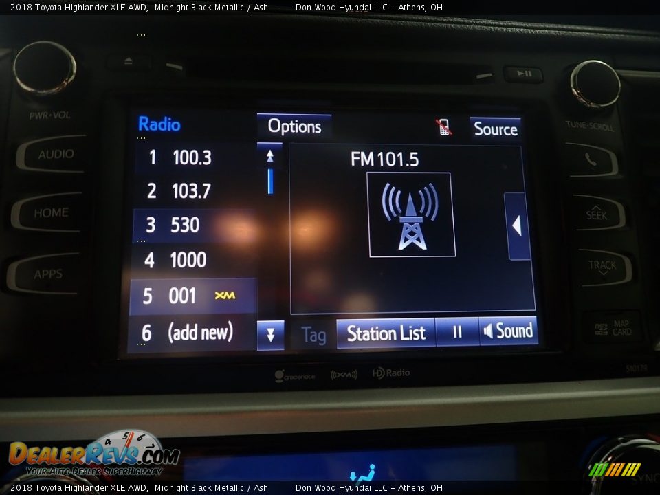 2018 Toyota Highlander XLE AWD Midnight Black Metallic / Ash Photo #26