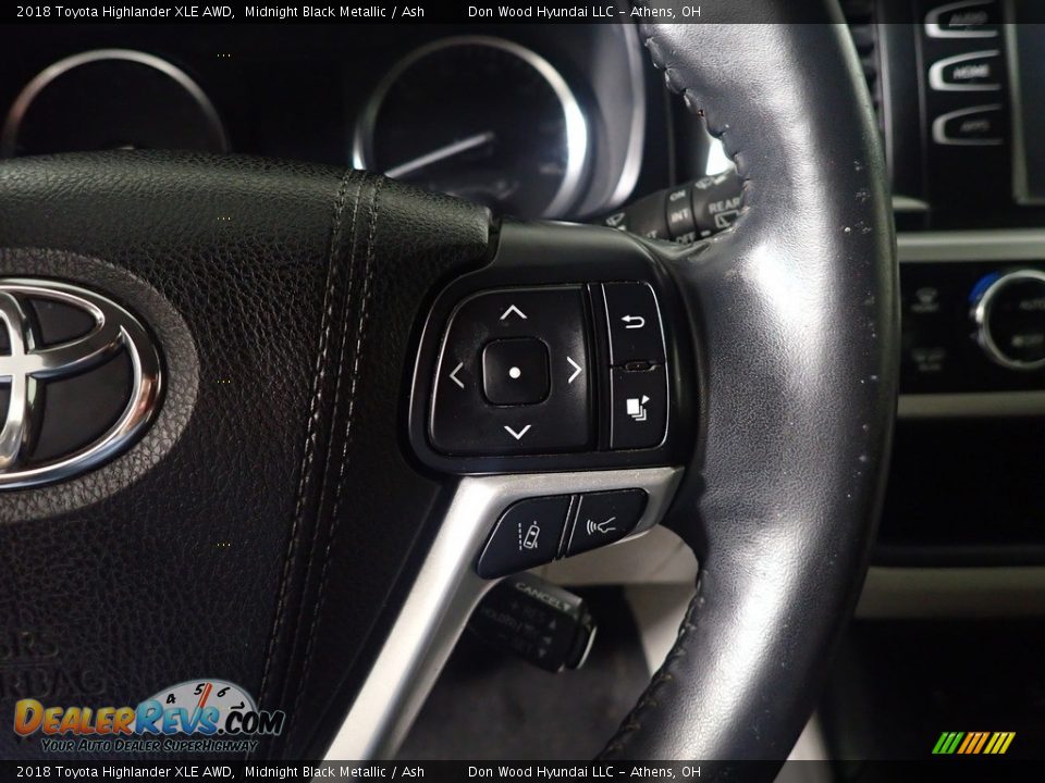 2018 Toyota Highlander XLE AWD Midnight Black Metallic / Ash Photo #30