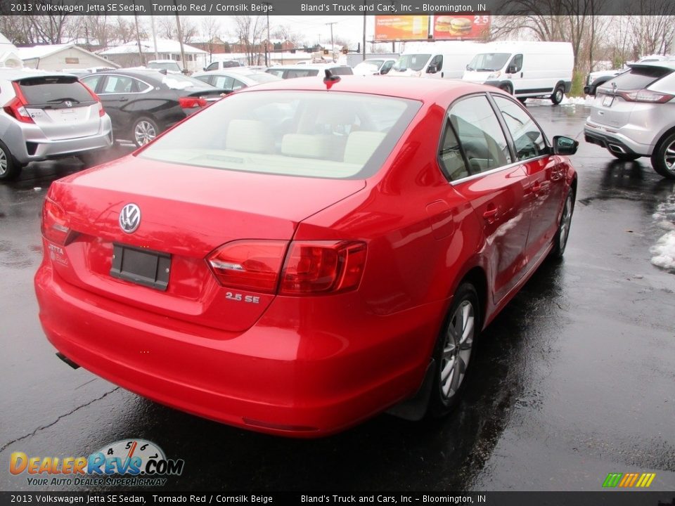 2013 Volkswagen Jetta SE Sedan Tornado Red / Cornsilk Beige Photo #4