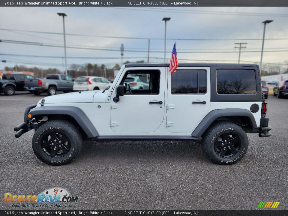 2016 Jeep Wrangler Unlimited Sport 4x4 Bright White / Black Photo #9