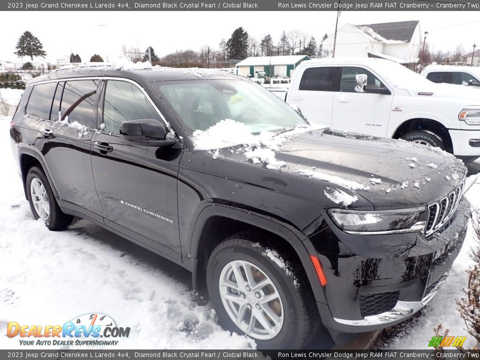 2023 Jeep Grand Cherokee L Laredo 4x4 Diamond Black Crystal Pearl / Global Black Photo #3