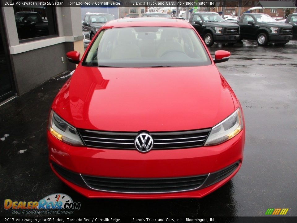 2013 Volkswagen Jetta SE Sedan Tornado Red / Cornsilk Beige Photo #21