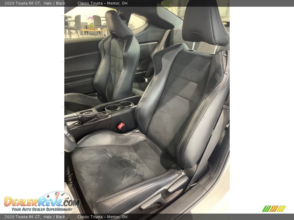 Front Seat of 2020 Toyota 86 GT Photo #13