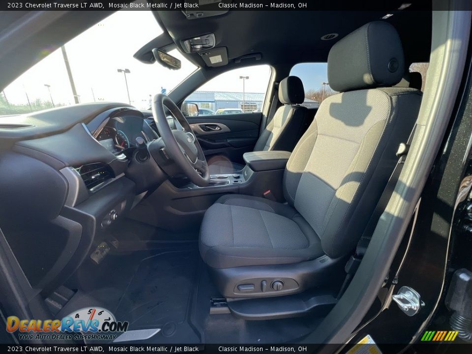 2023 Chevrolet Traverse LT AWD Mosaic Black Metallic / Jet Black Photo #6