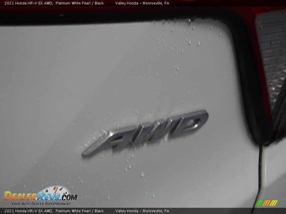 2021 Honda HR-V EX AWD Platinum White Pearl / Black Photo #9