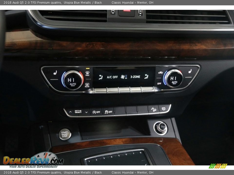 2018 Audi Q5 2.0 TFSI Premium quattro Utopia Blue Metallic / Black Photo #14