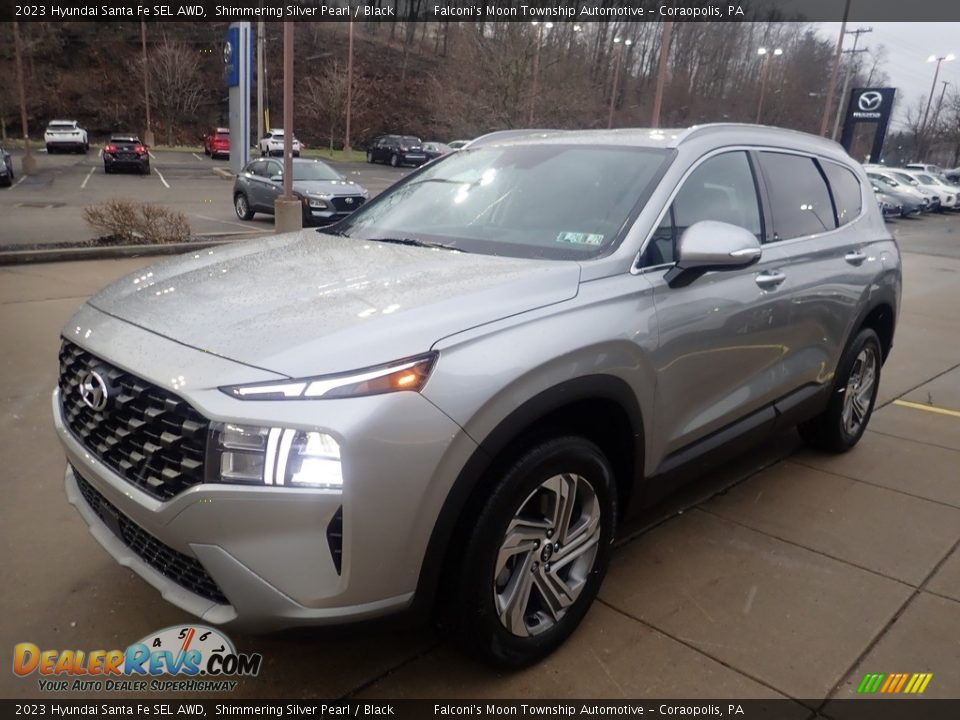 Front 3/4 View of 2023 Hyundai Santa Fe SEL AWD Photo #7