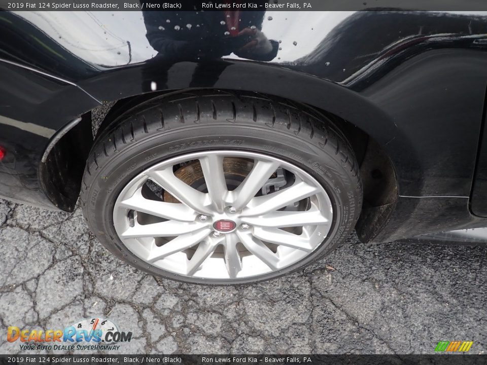 2019 Fiat 124 Spider Lusso Roadster Wheel Photo #9