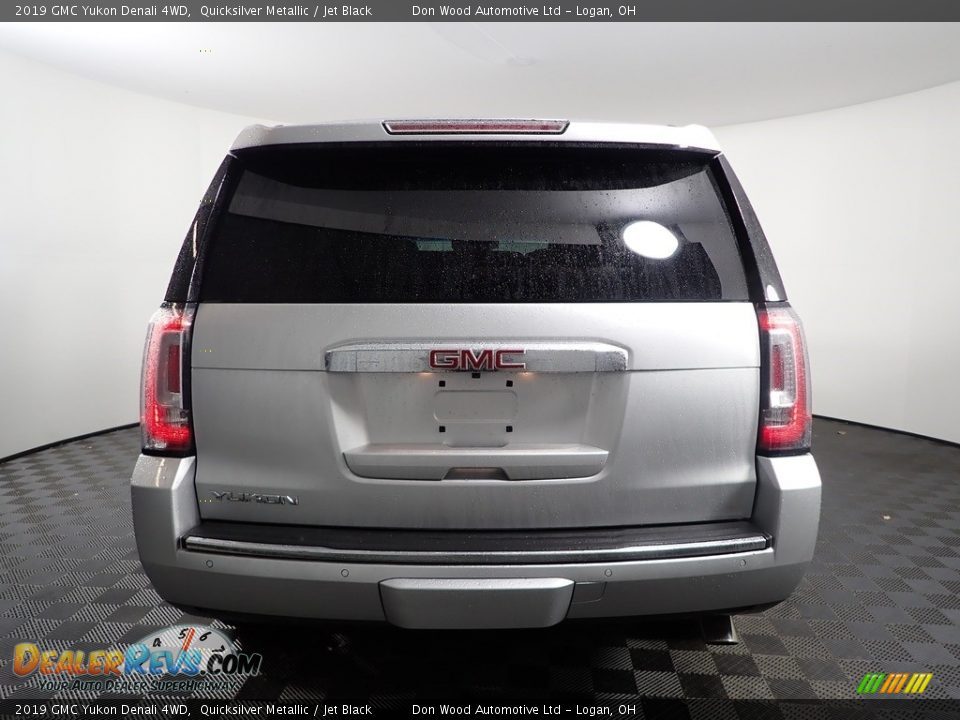 2019 GMC Yukon Denali 4WD Quicksilver Metallic / Jet Black Photo #11