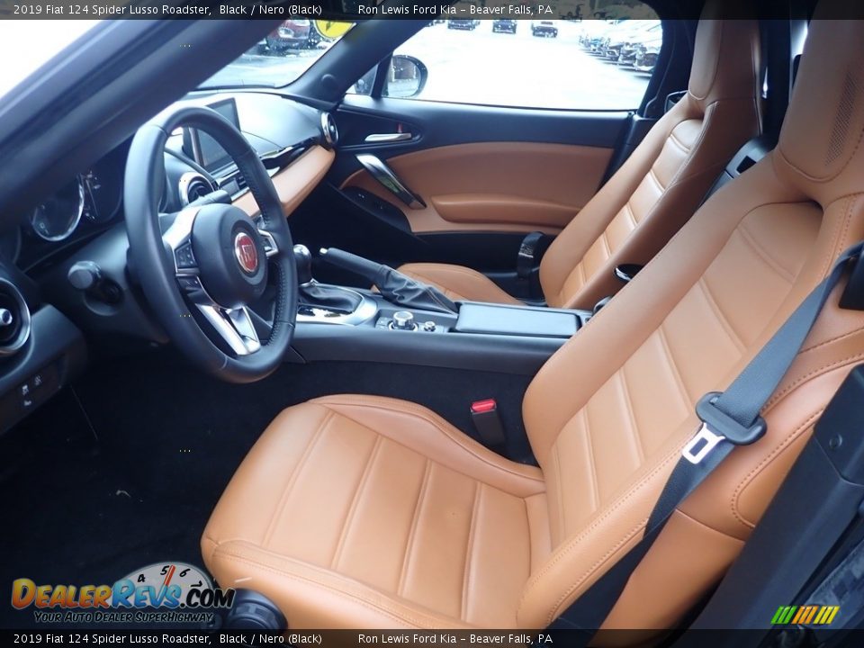 Front Seat of 2019 Fiat 124 Spider Lusso Roadster Photo #12