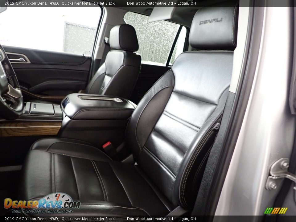 2019 GMC Yukon Denali 4WD Quicksilver Metallic / Jet Black Photo #18