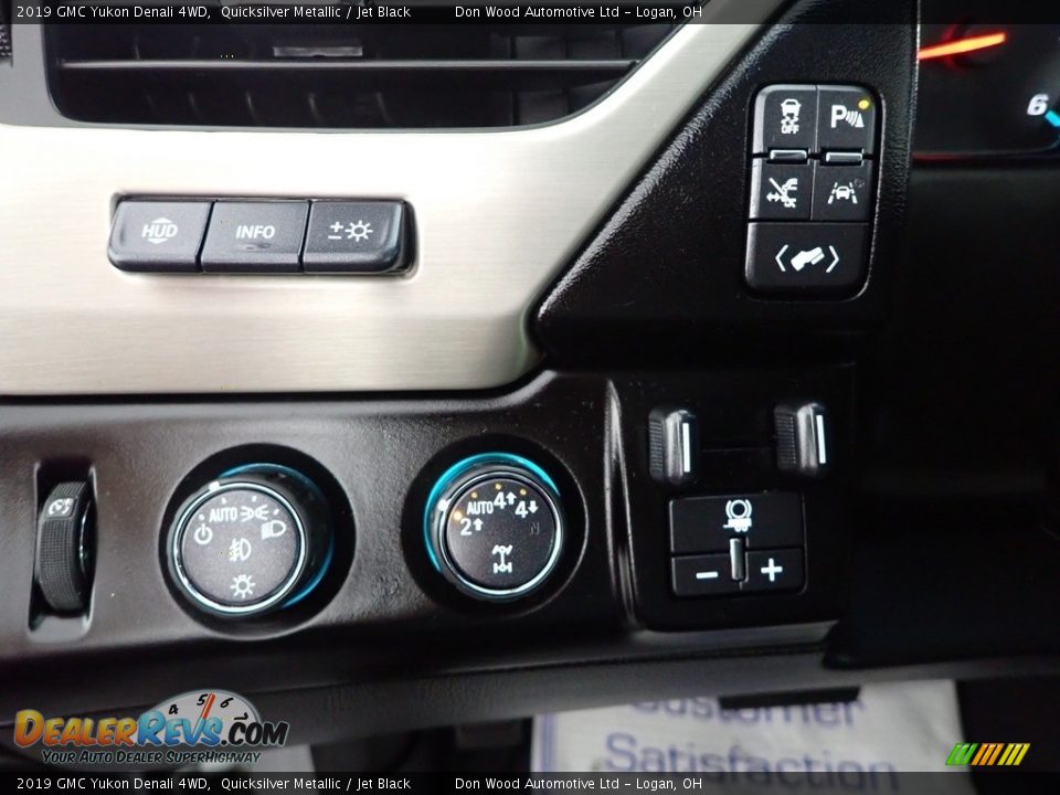 2019 GMC Yukon Denali 4WD Quicksilver Metallic / Jet Black Photo #19