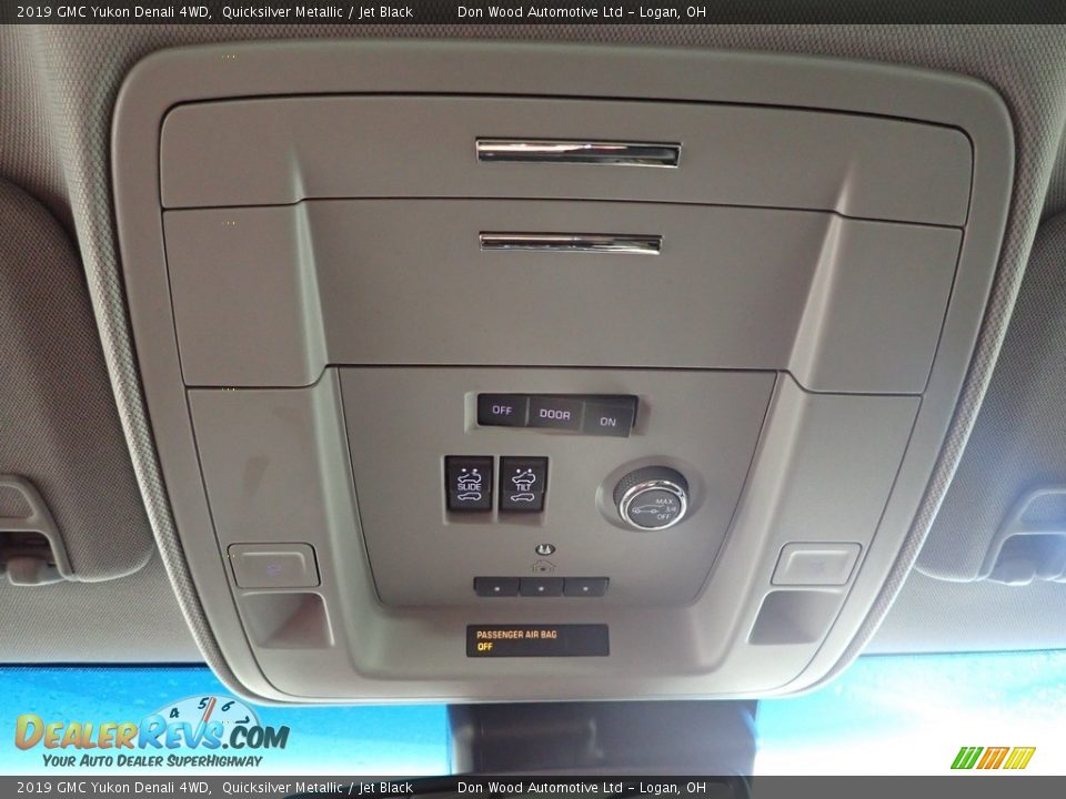2019 GMC Yukon Denali 4WD Quicksilver Metallic / Jet Black Photo #27
