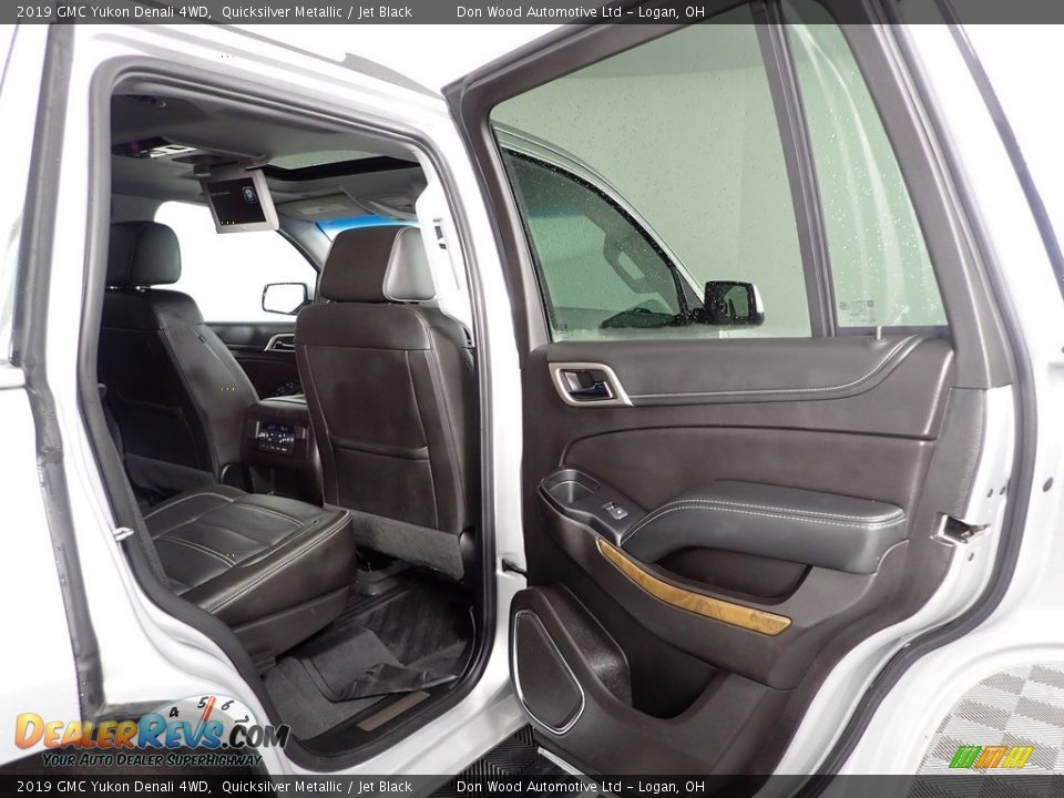 2019 GMC Yukon Denali 4WD Quicksilver Metallic / Jet Black Photo #35