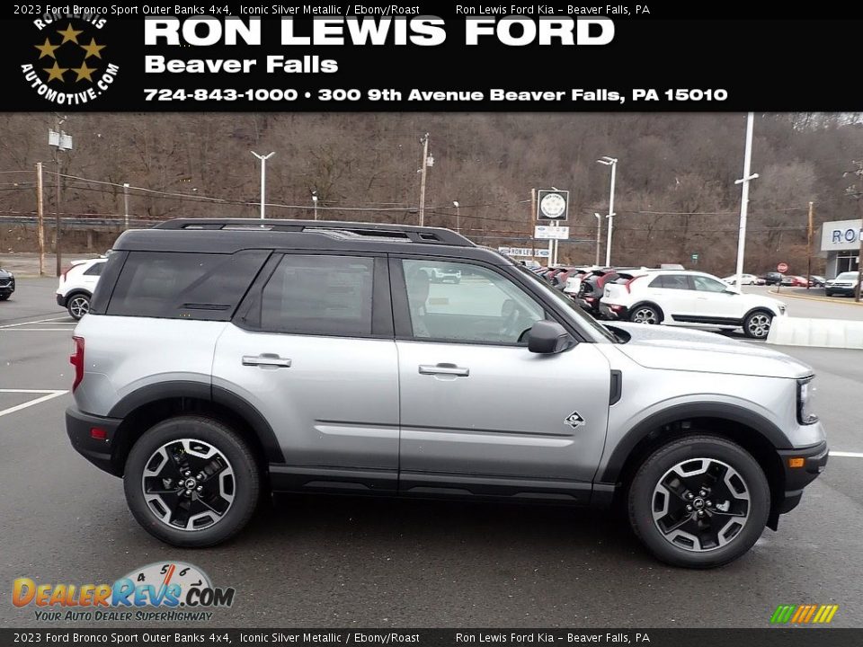2023 Ford Bronco Sport Outer Banks 4x4 Iconic Silver Metallic / Ebony/Roast Photo #1