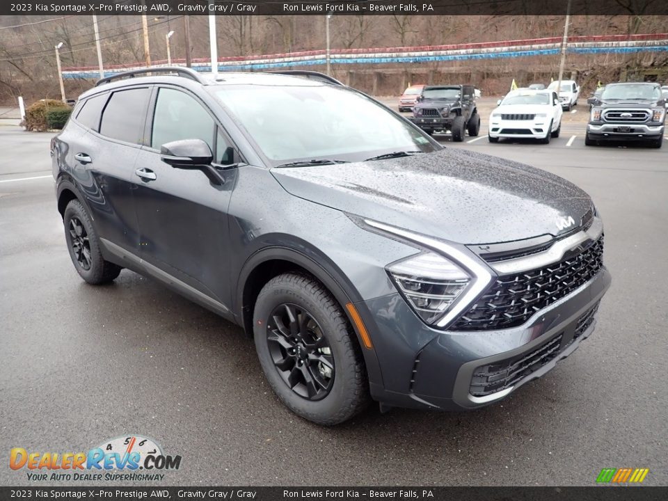 Front 3/4 View of 2023 Kia Sportage X-Pro Prestige AWD Photo #2