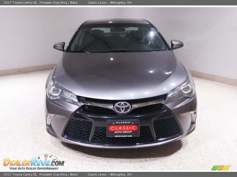 2017 Toyota Camry SE Predawn Gray Mica / Black Photo #2