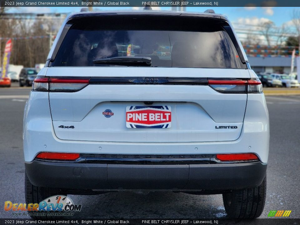 2023 Jeep Grand Cherokee Limited 4x4 Bright White / Global Black Photo #6