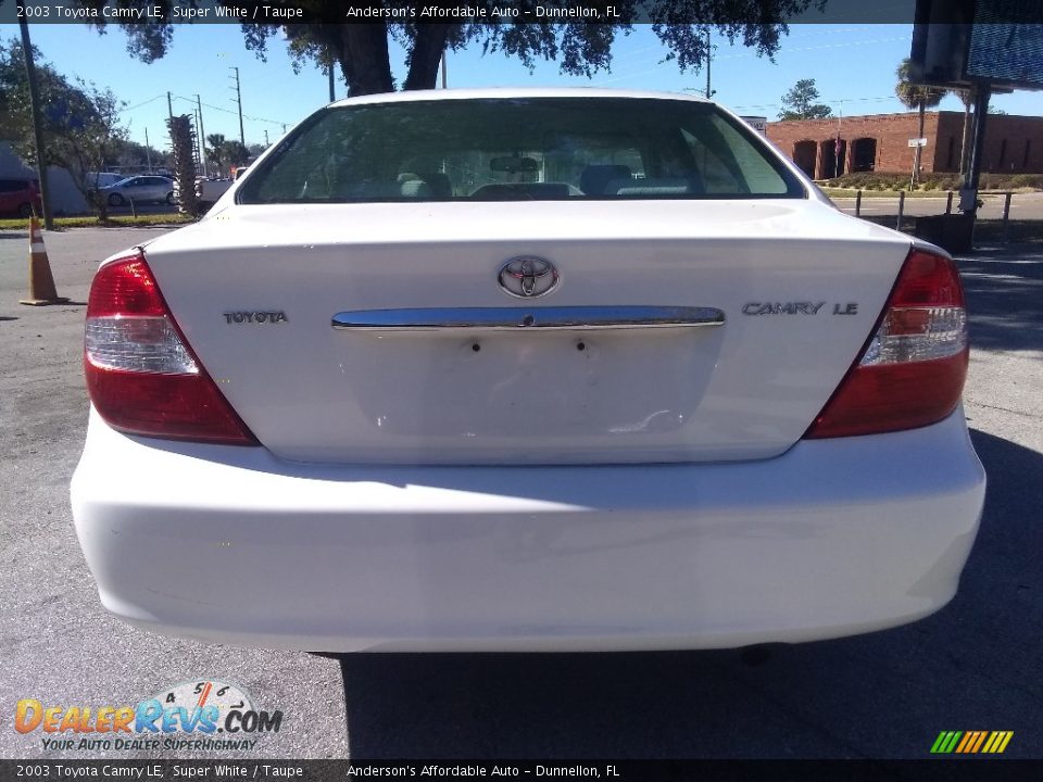 2003 Toyota Camry LE Super White / Taupe Photo #4