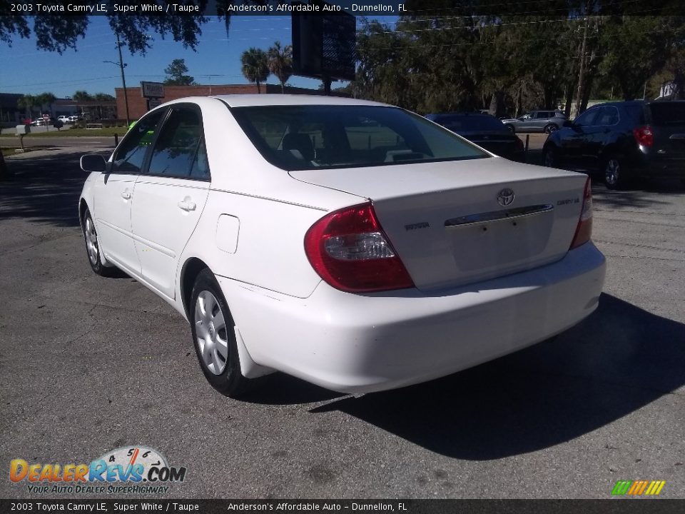 2003 Toyota Camry LE Super White / Taupe Photo #5