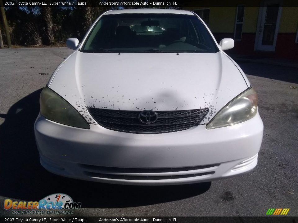 2003 Toyota Camry LE Super White / Taupe Photo #8