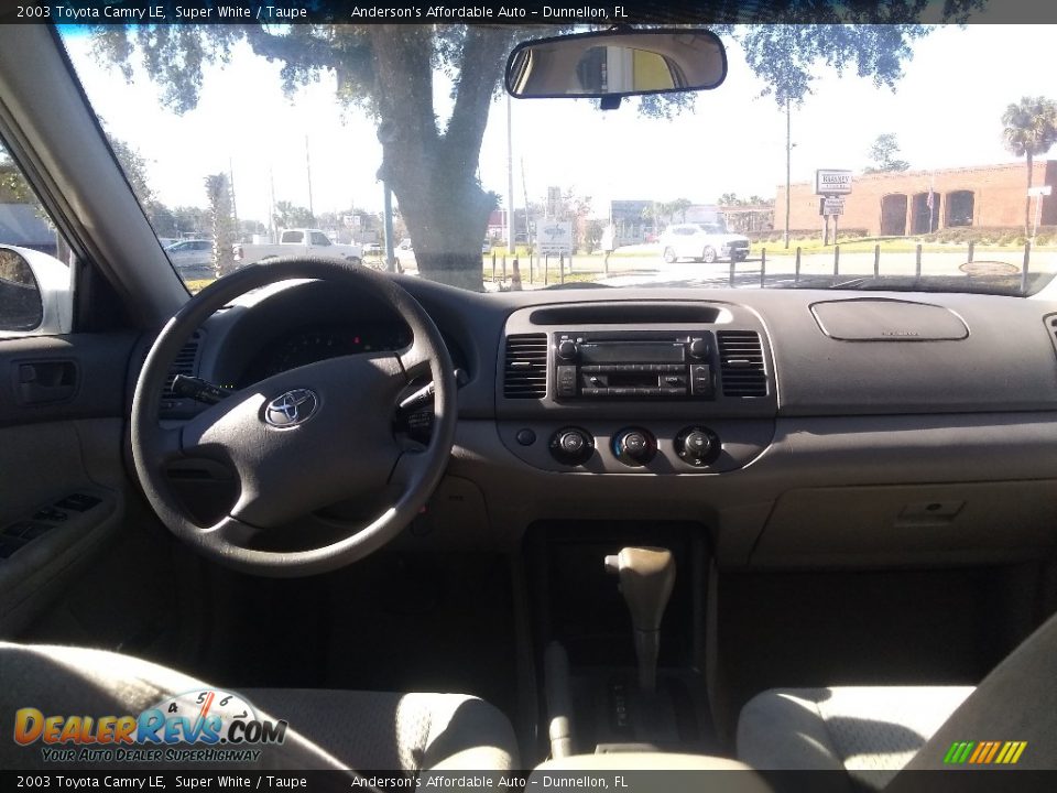 2003 Toyota Camry LE Super White / Taupe Photo #21