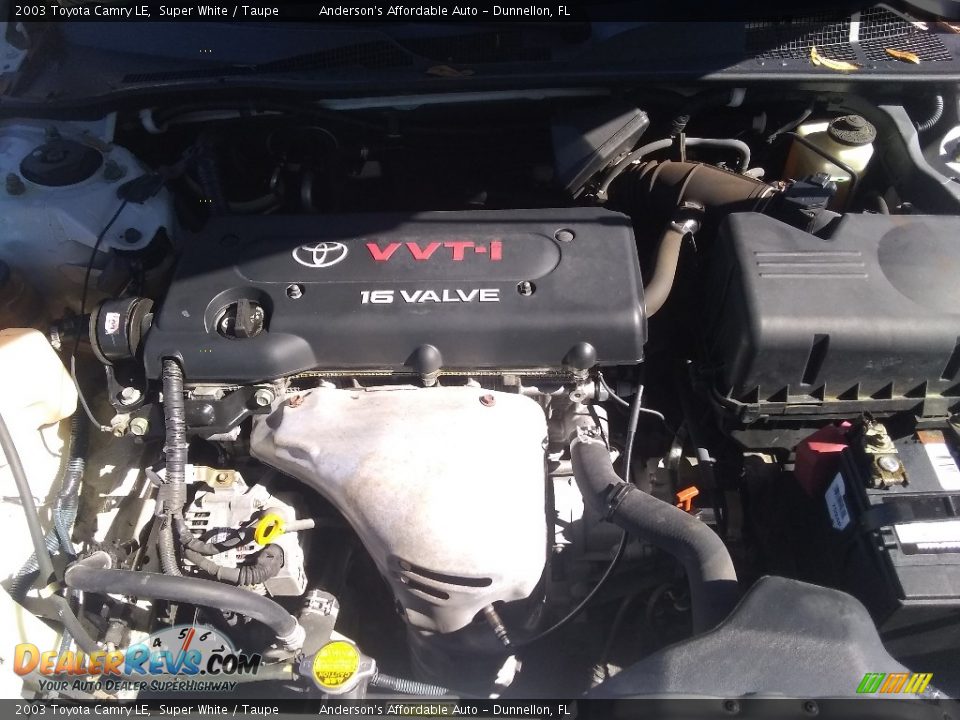 2003 Toyota Camry LE Super White / Taupe Photo #23